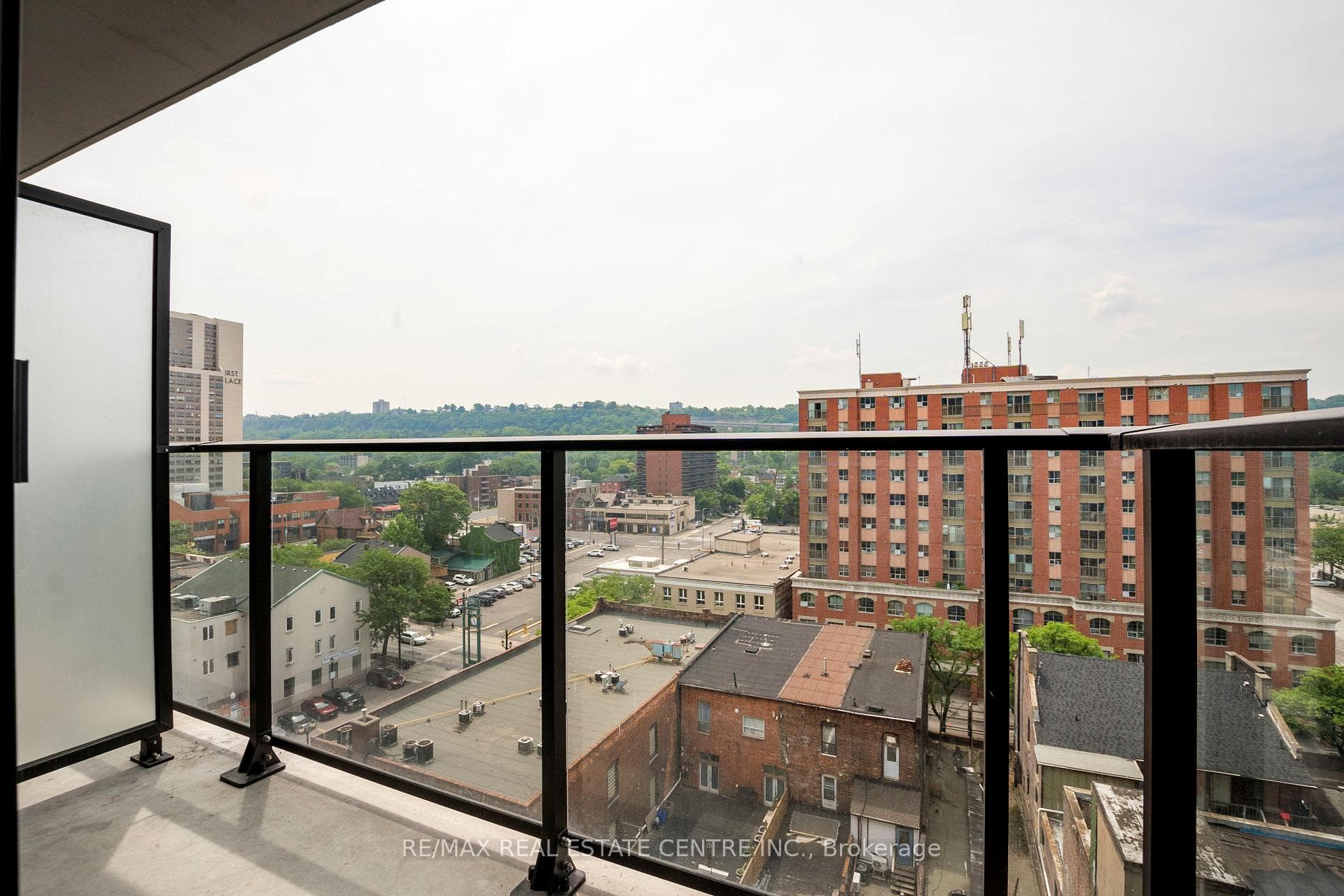 1 Jarvis Street Unit 1001 photo 23