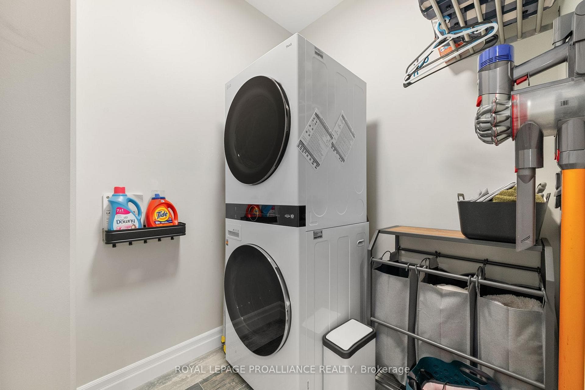 78 Essex Drive photo 10