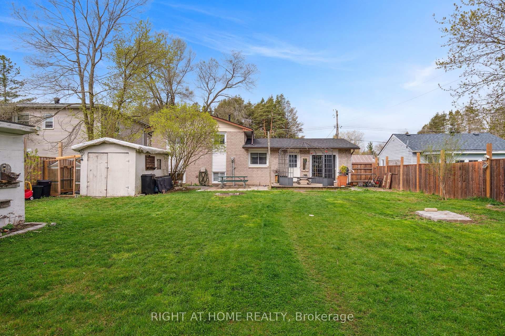 45 Coulson Avenue photo 18