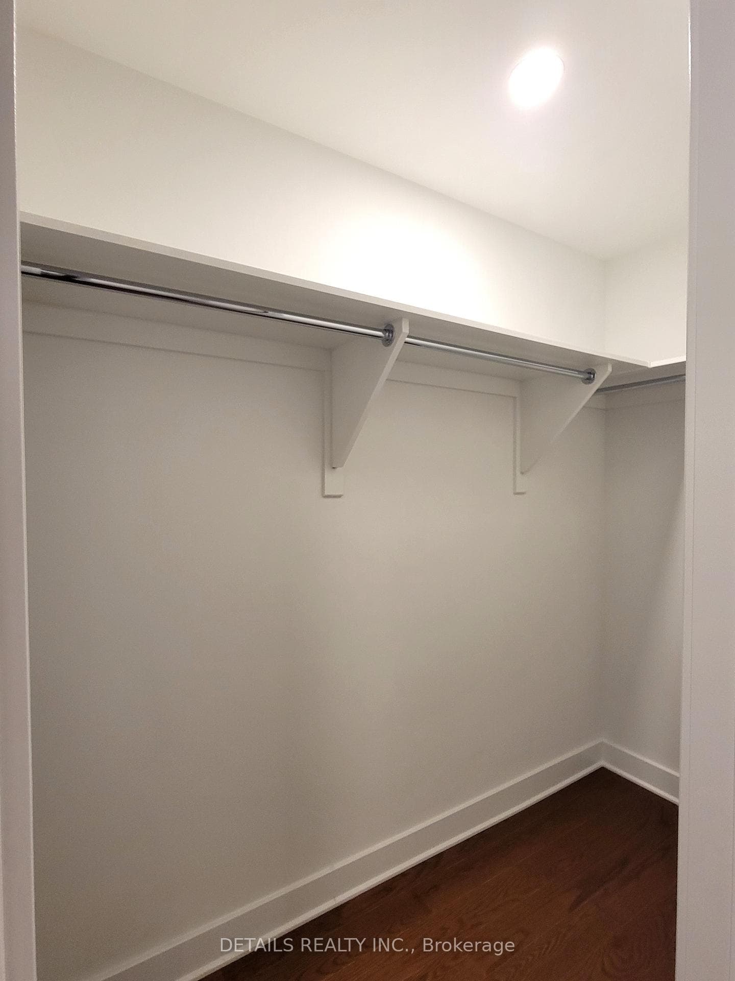 180 George Street Unit 1808 photo 19