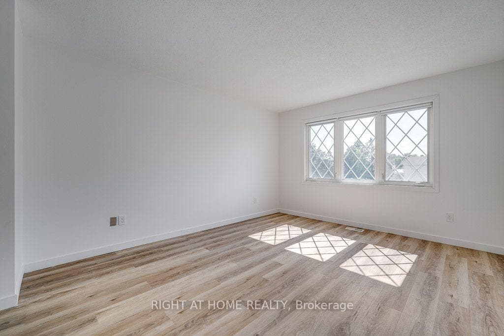 85 Winchester Drive photo 18