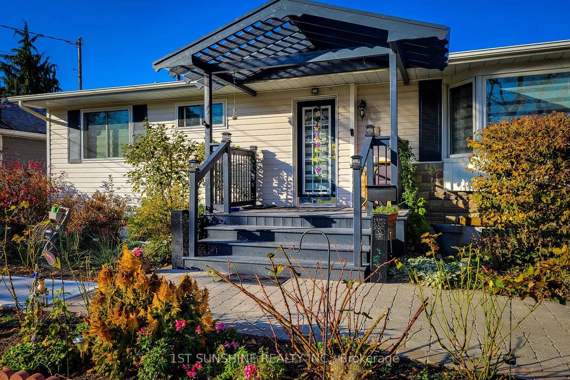 8 Sullivan Drive photo 4