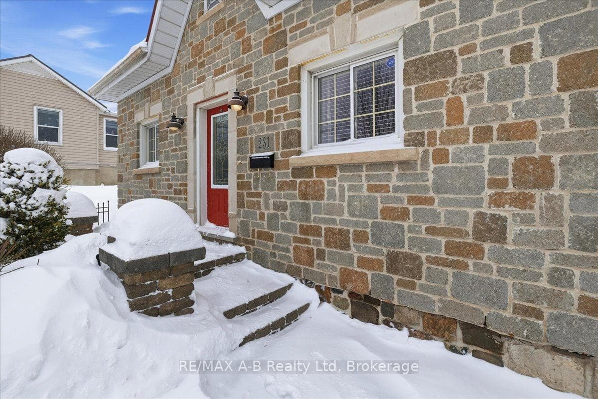 231 West Gore Street photo 2