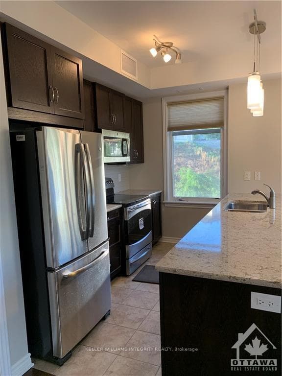 170 GUELPH Unit 303 photo 7