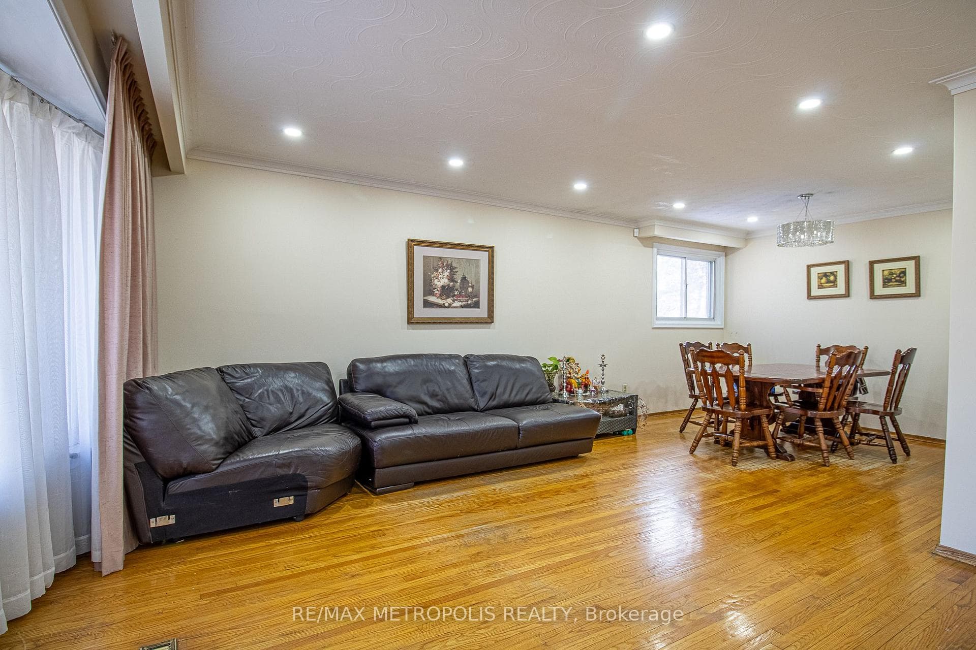 37 Albacore Crescent photo 6