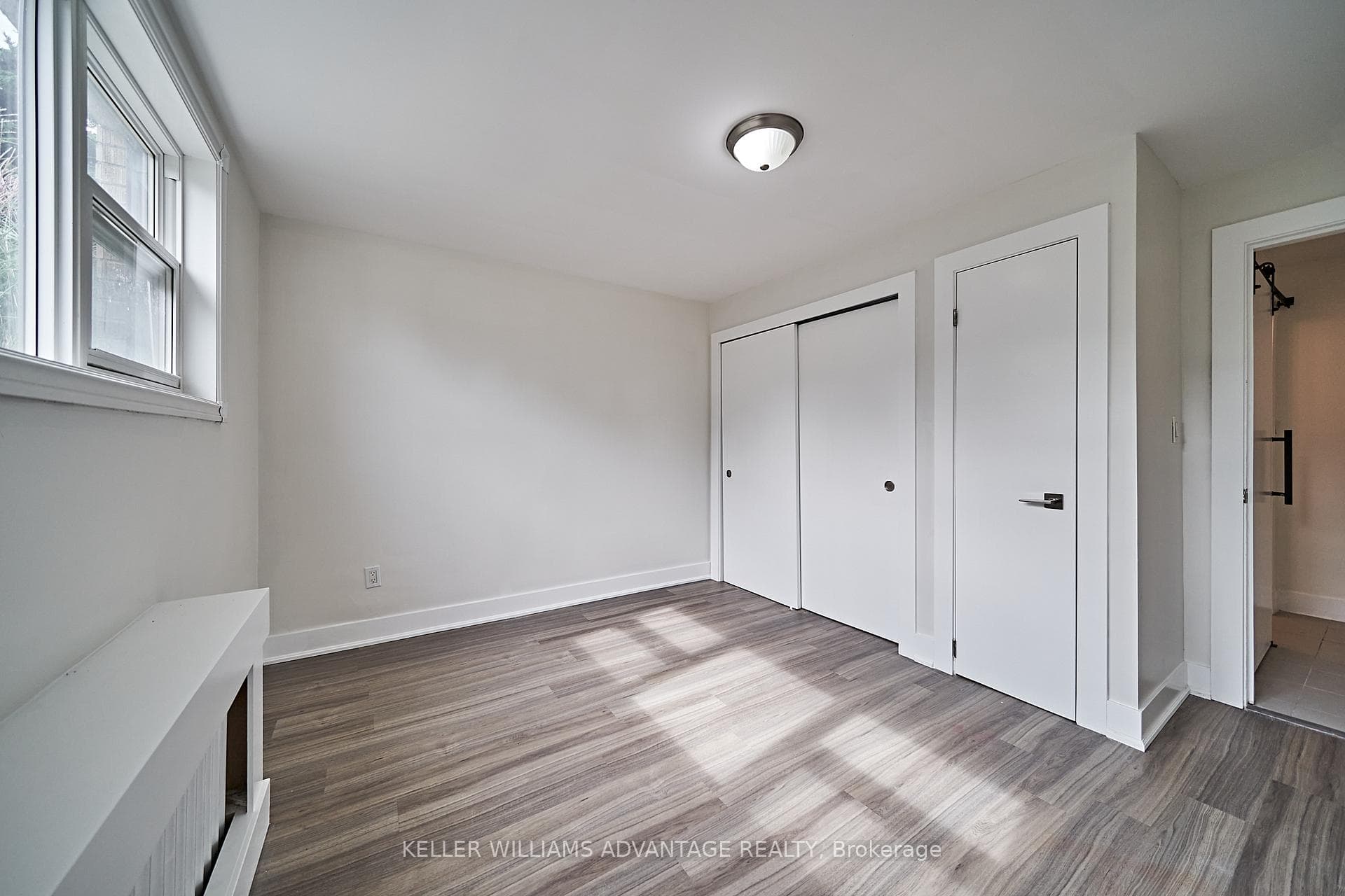 112 Alder Crescent Unit 101 photo 16