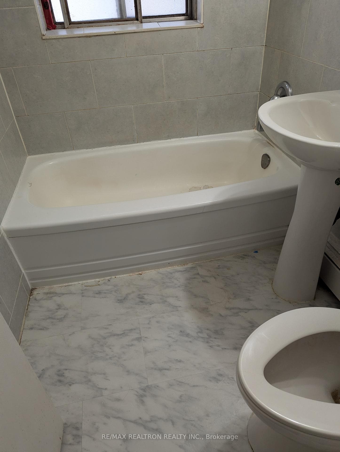 -Piece Bathroom