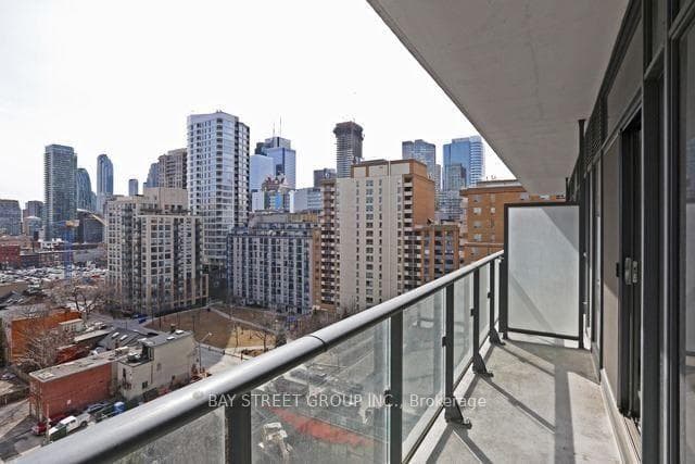 159 Dundas Street Unit 1003 photo 10