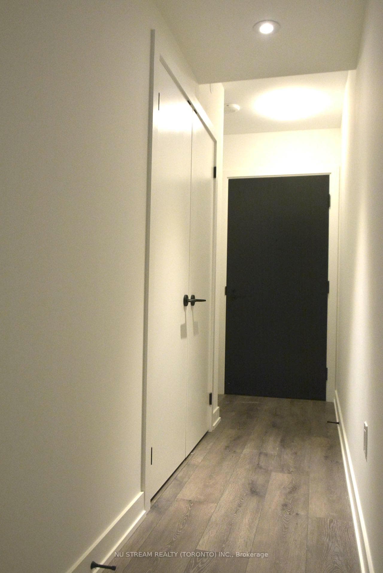 117 Broadway Avenue Unit 406 photo 9