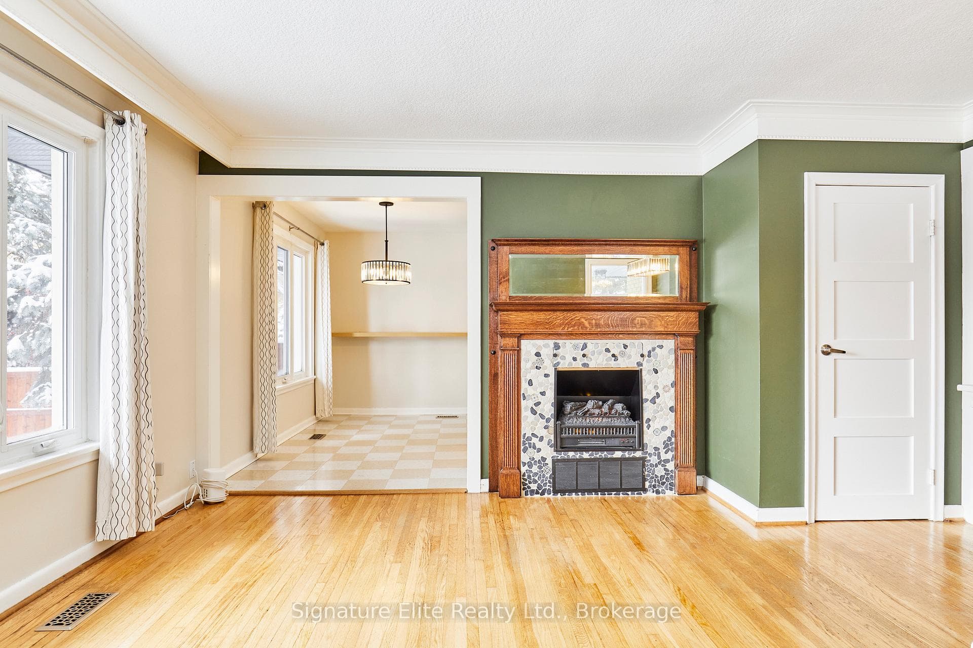 57 Mossbank Drive Unit Main photo 4