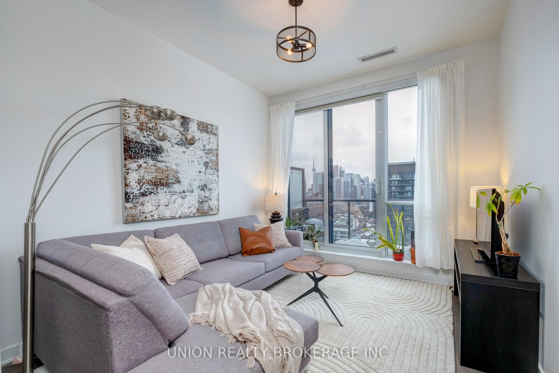 170 Sumach Street Unit 2508 photo 11