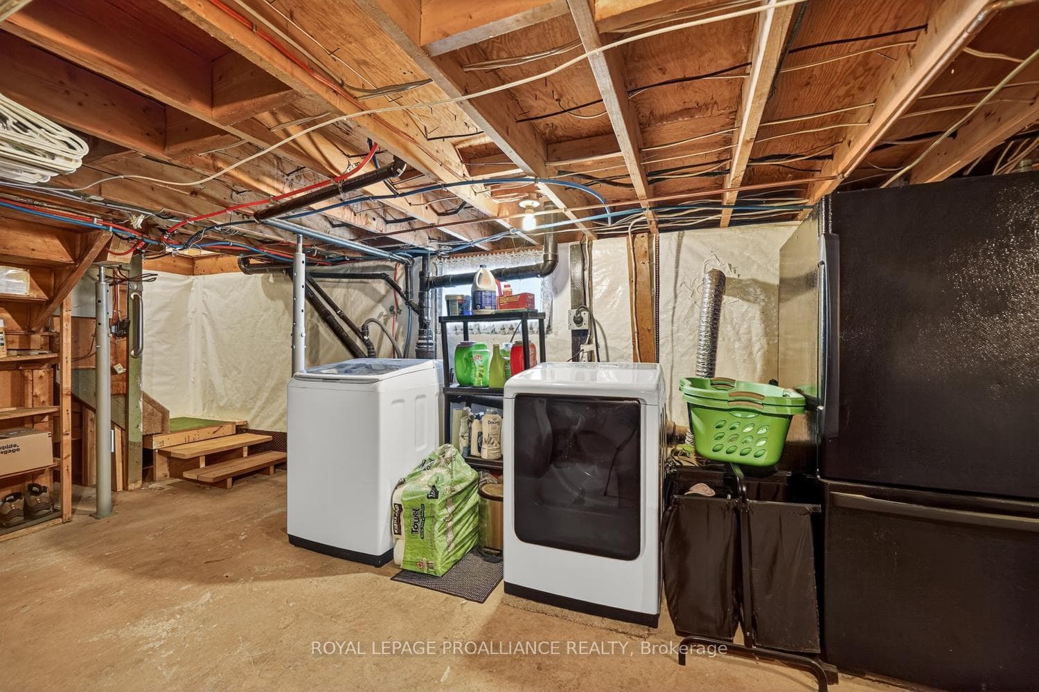 530 Gill Street photo 26