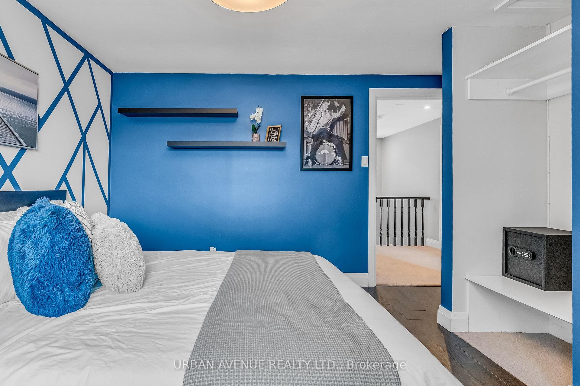 20 Gilmour Drive photo 29