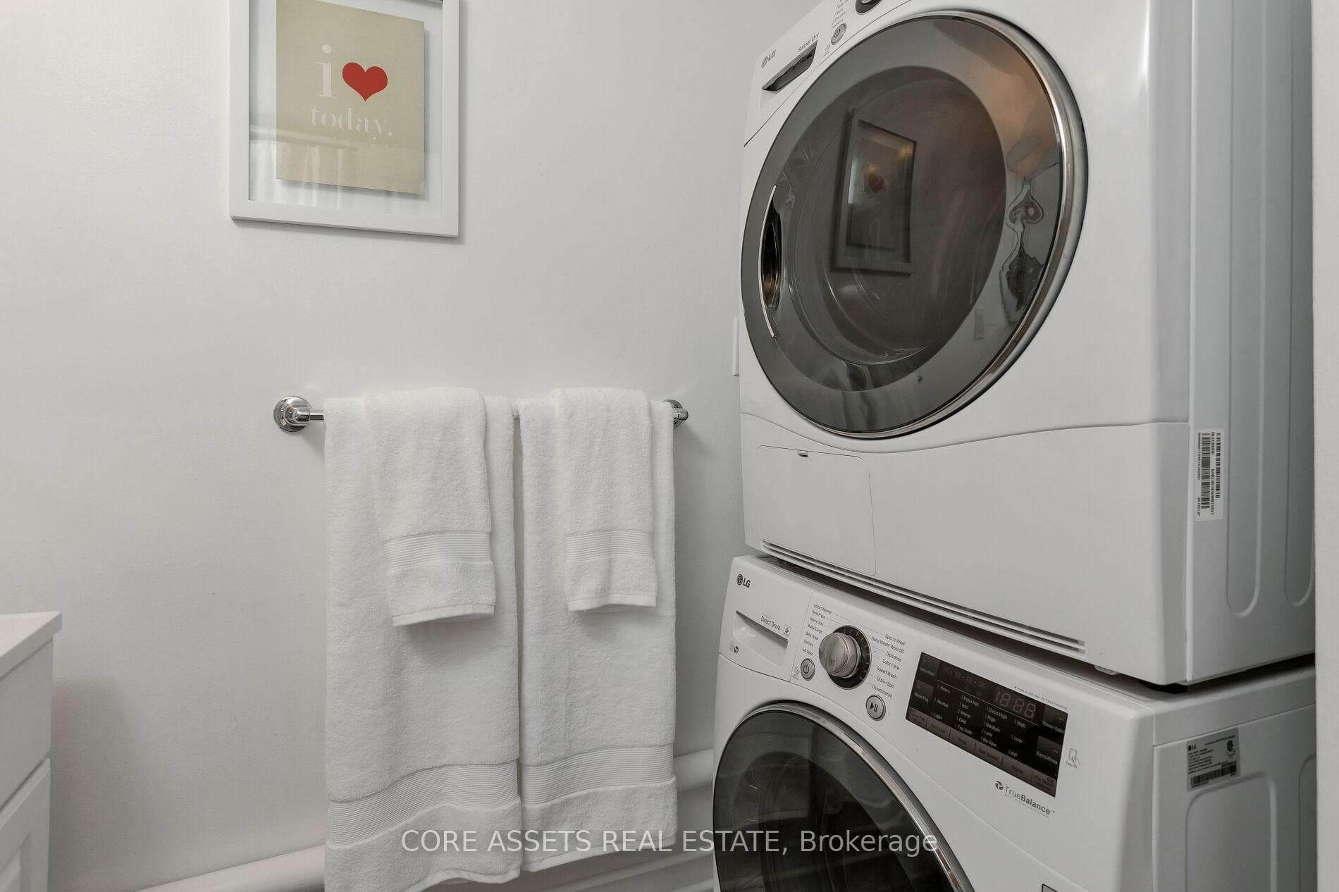 14 Neilson Drive Unit 1006 photo 32
