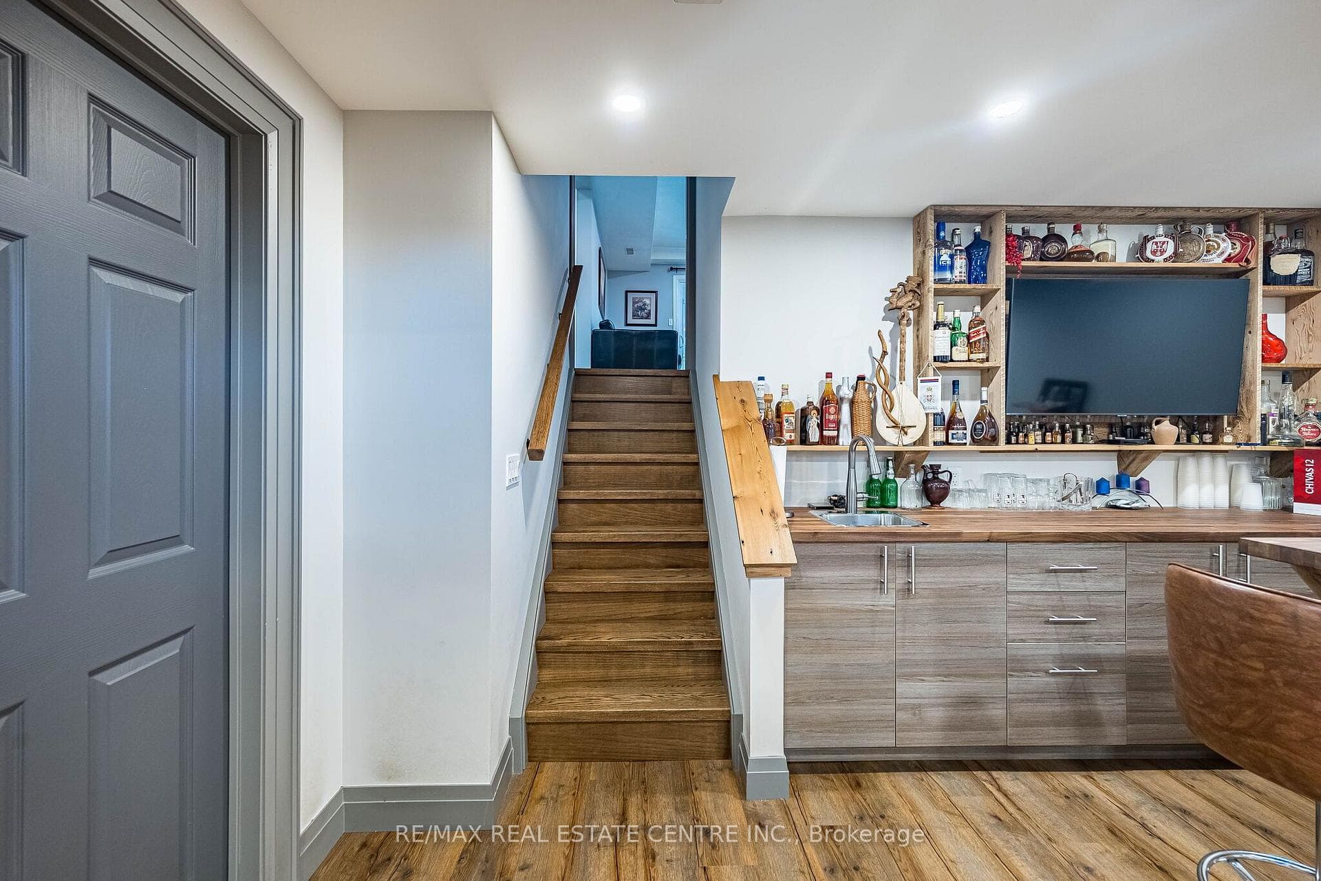 267 Montgomery Boulevard photo 30