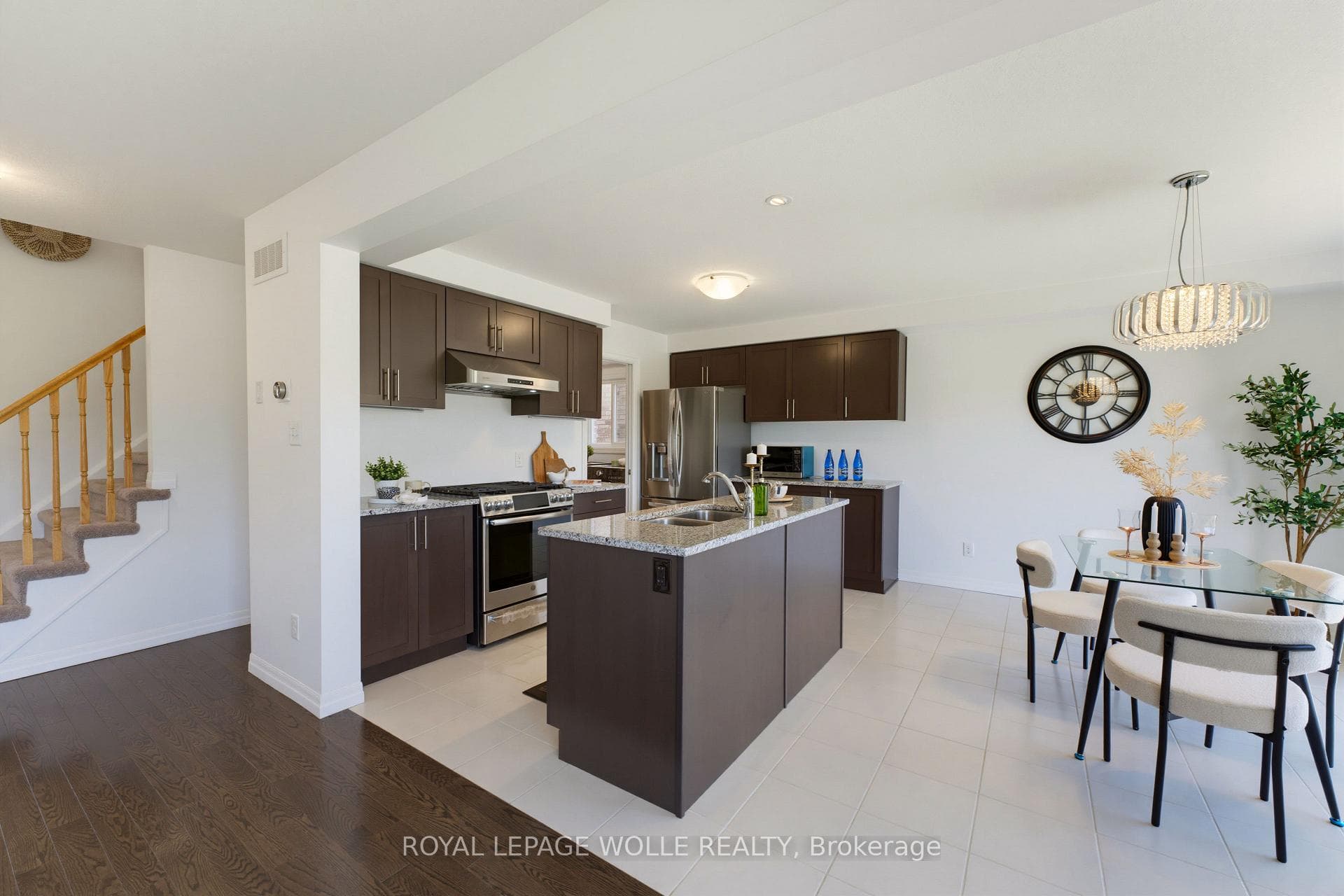 47 Newcastle Court photo 11