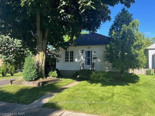 4045 ST JAMES Avenue photo 2