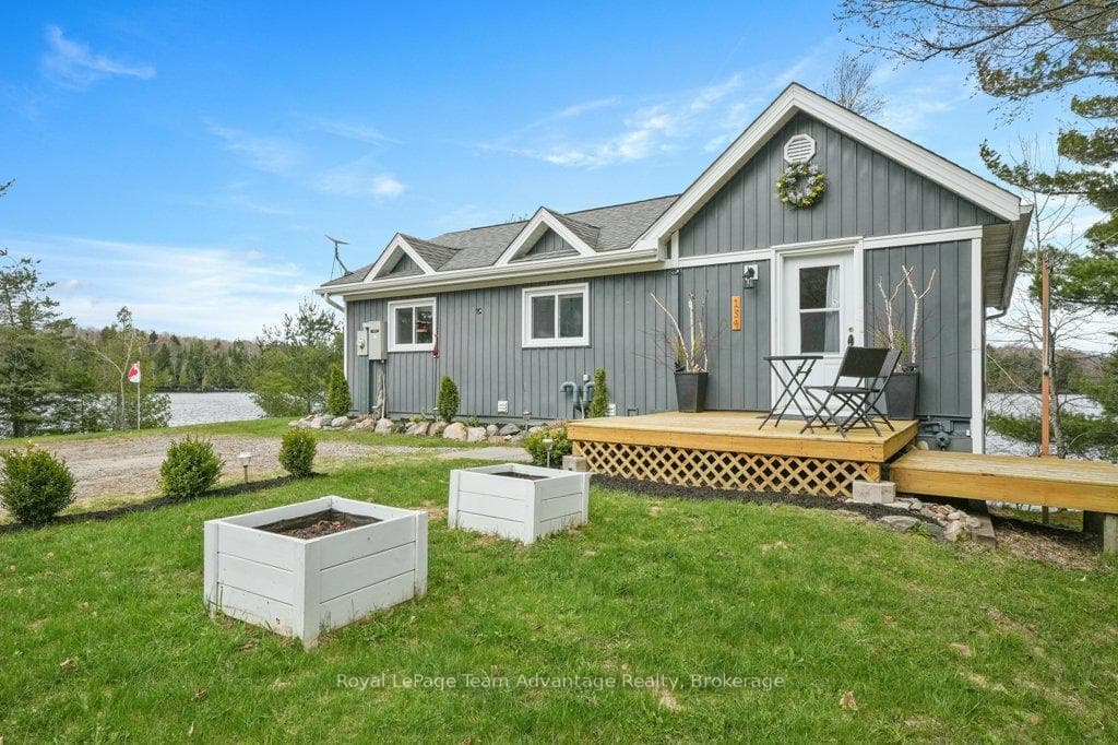 134 Johnston Road photo 40