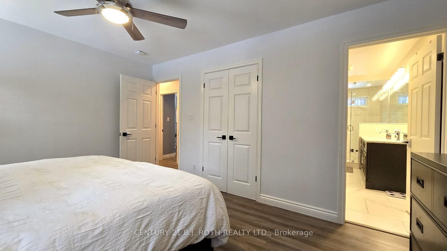 19 Fawn Crescent photo 13