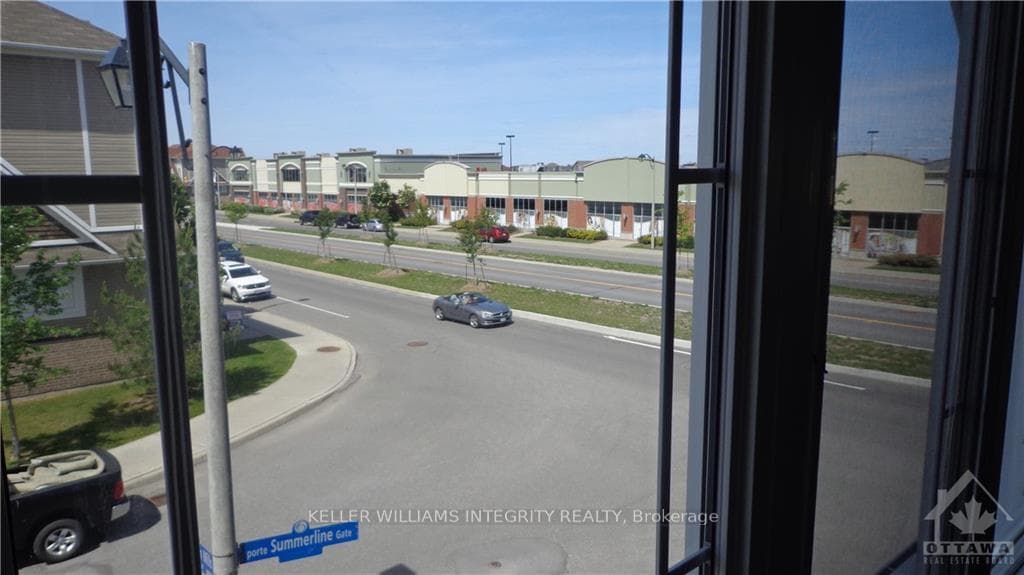 176 CHAPMAN MILLS Drive photo 13