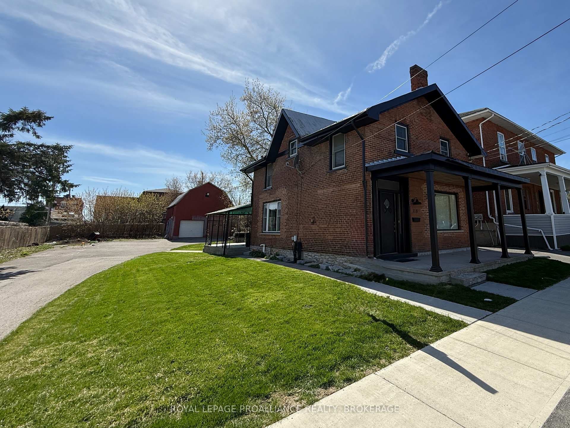 118 East Street photo 3