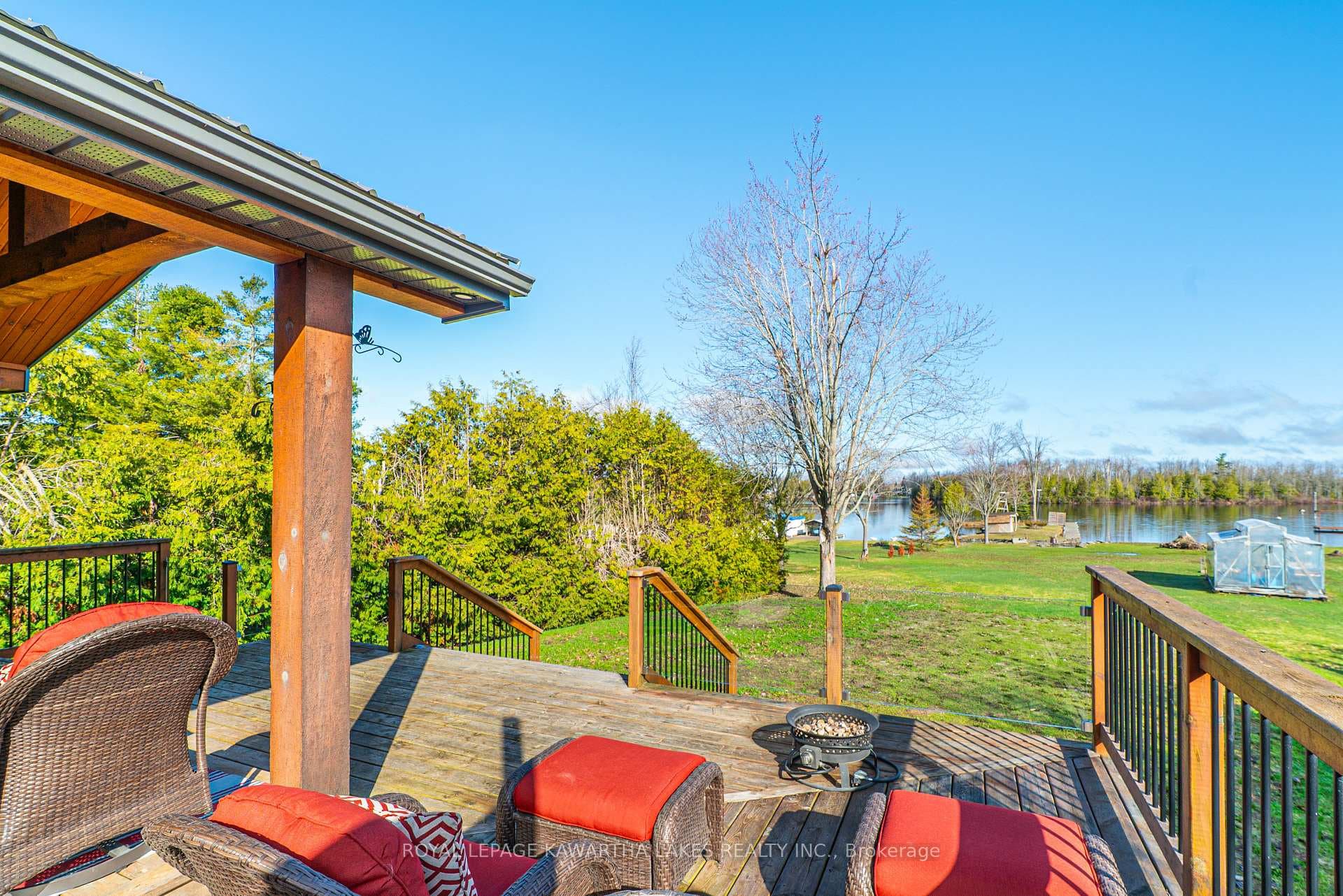 63 Robinson Avenue photo 44