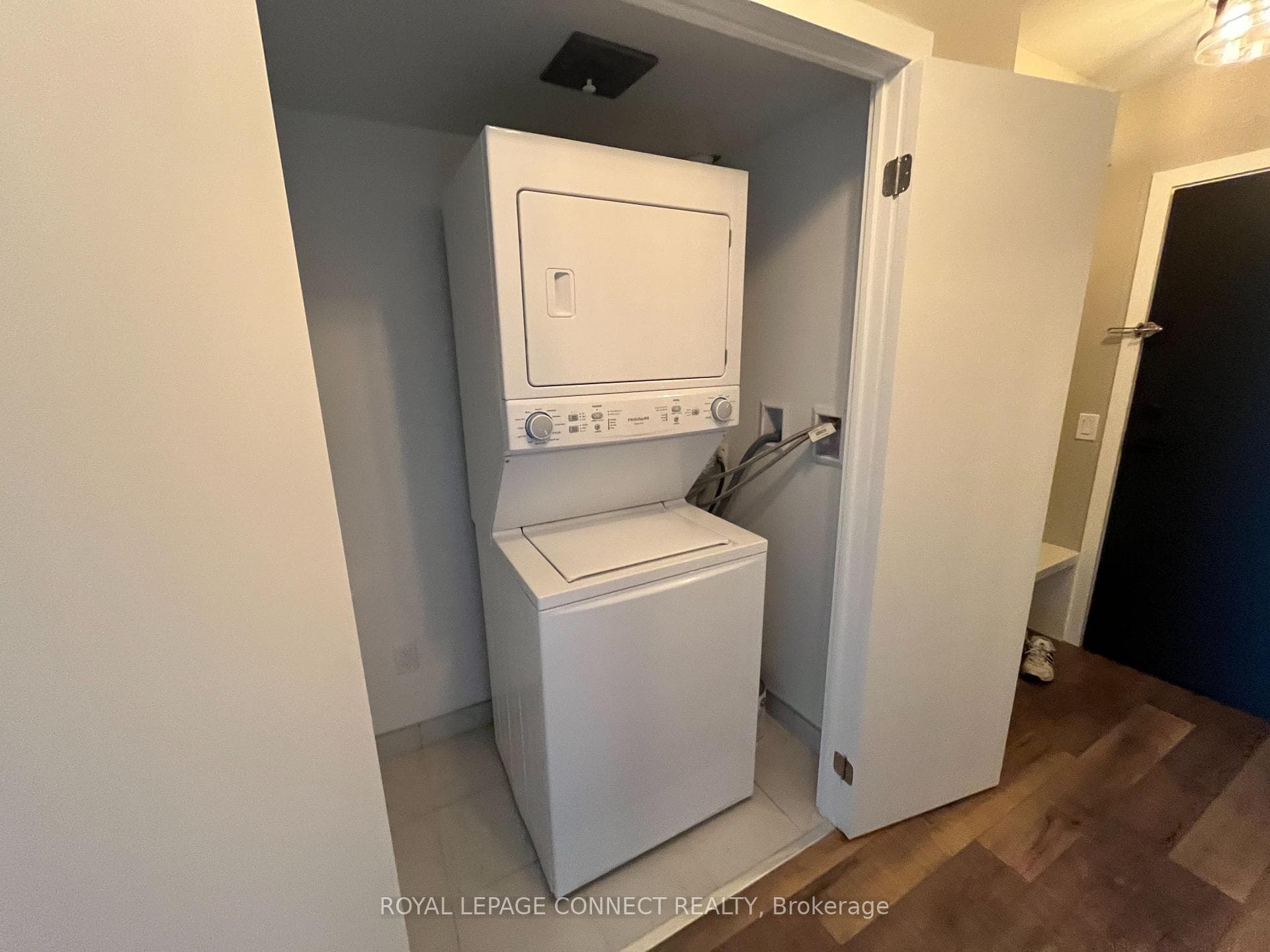 1480 Bayly Street Unit 1112 photo 37
