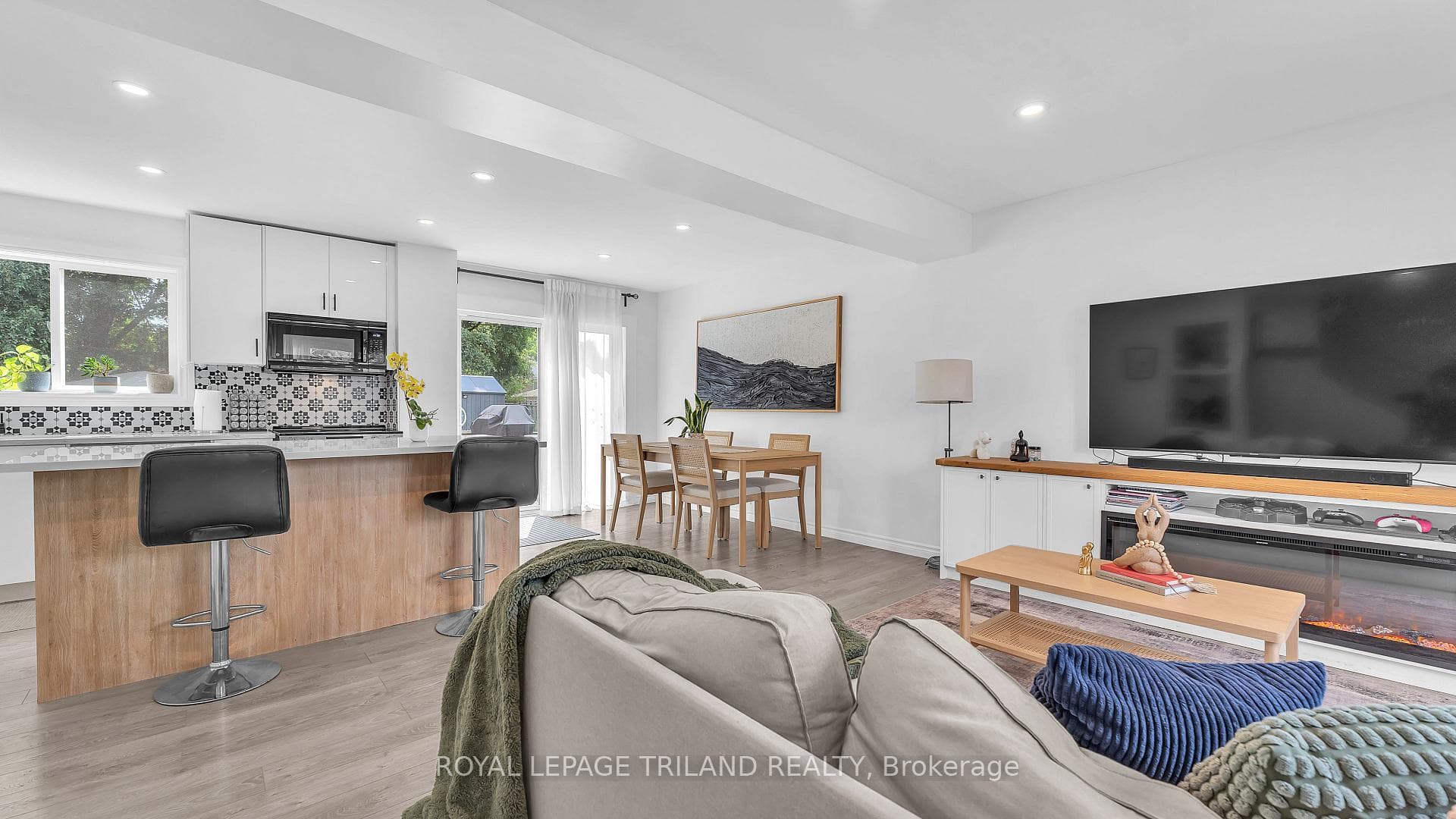51 Ashbury Avenue photo 6