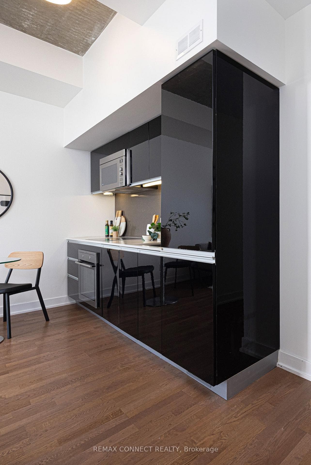 20 Minowan Miikan Lane Unit 1127 photo 13