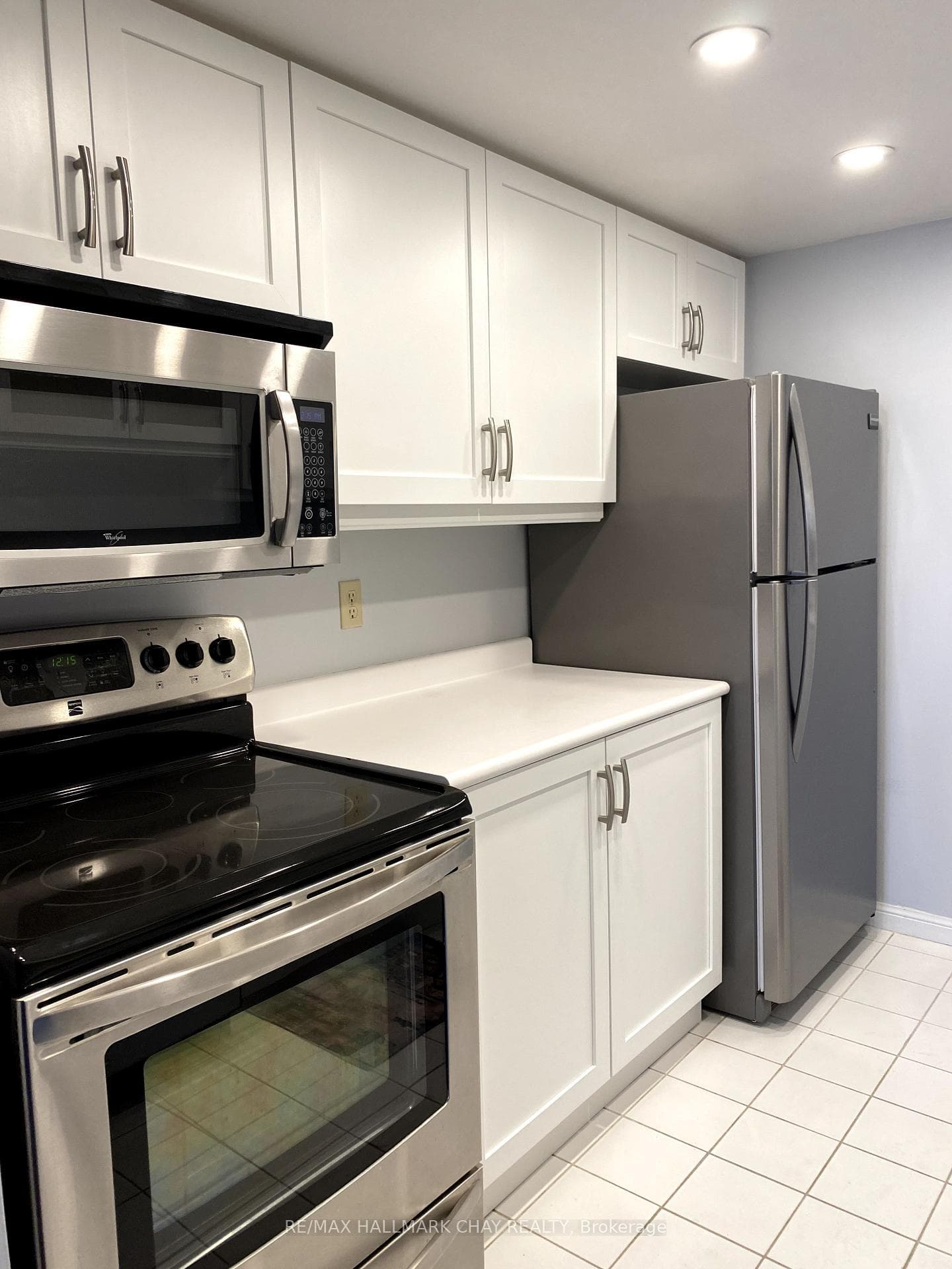 65 Ellen Street Unit 1504 photo 11