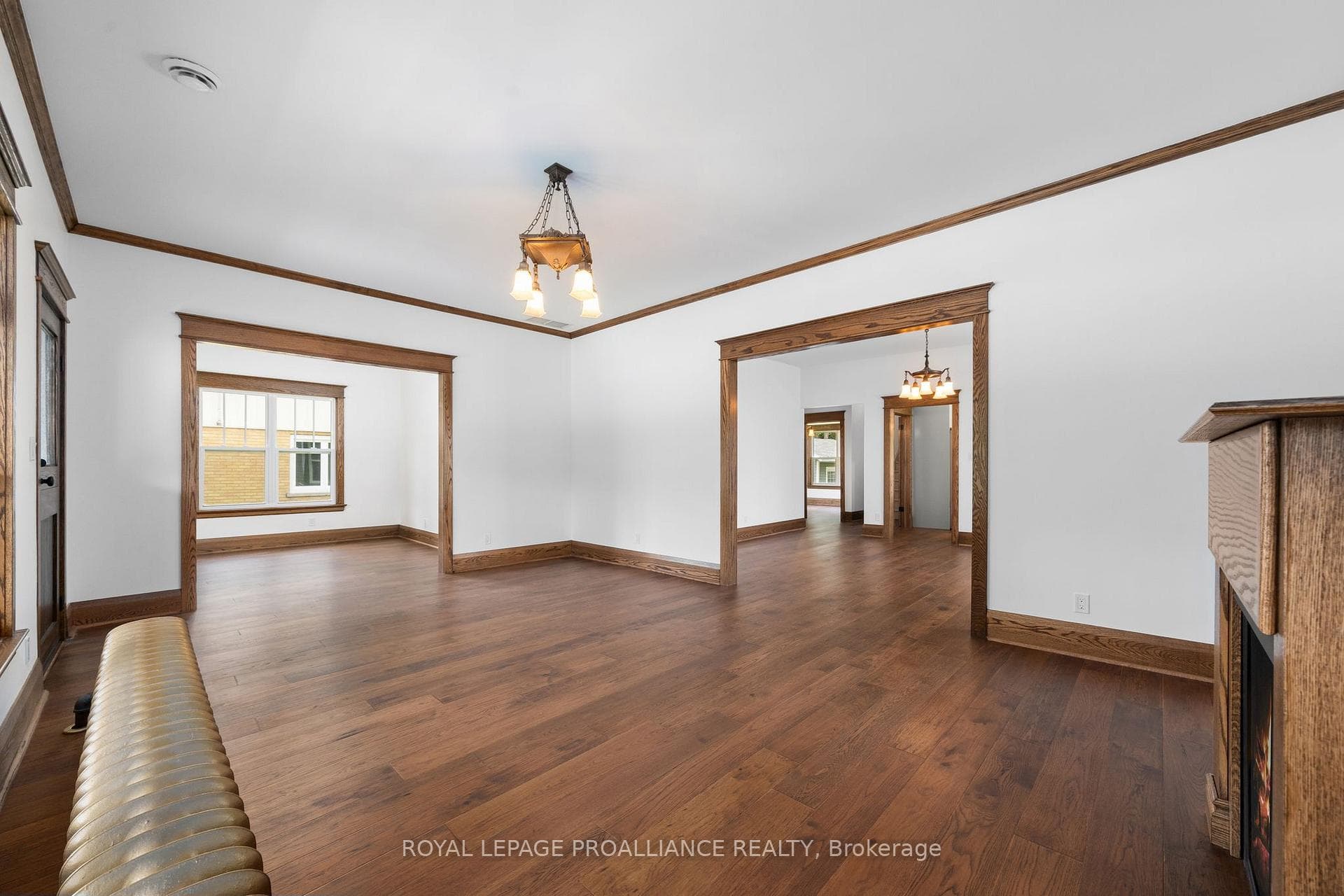 39 Barker Street photo 17