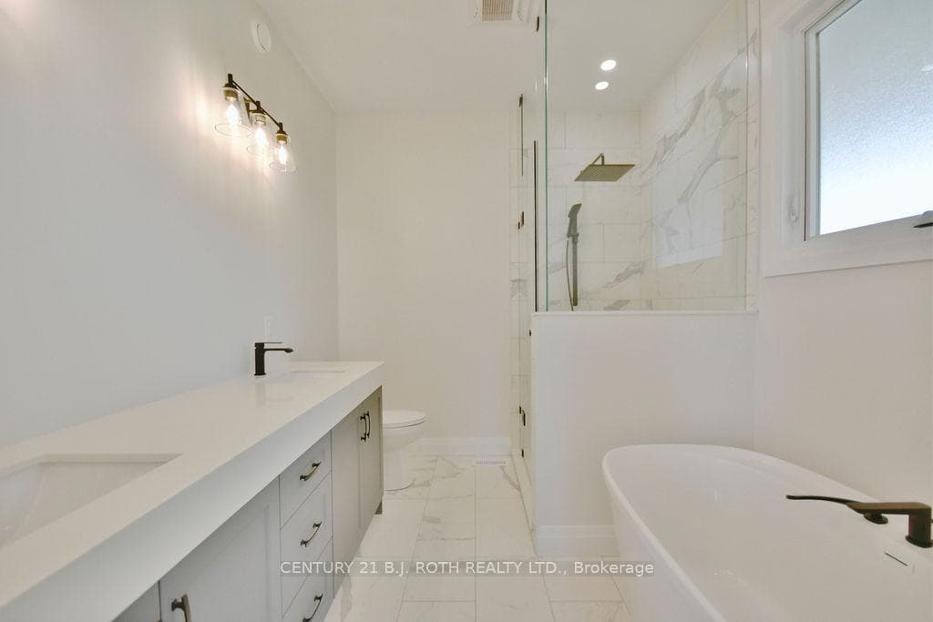 1 Brechin Crescent photo 21