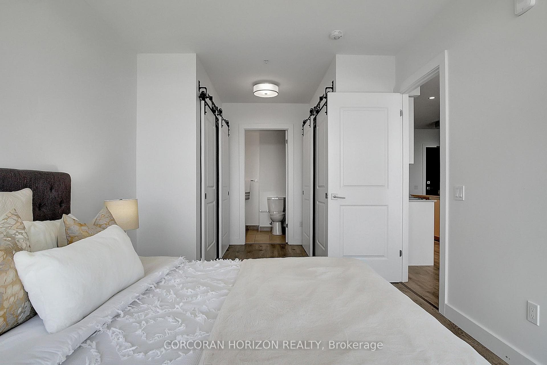 50 Grand Avenue Unit 1110 photo 13