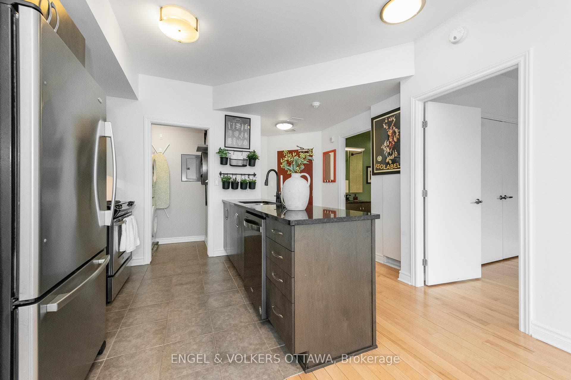 575 Byron Avenue Unit 312 photo 12