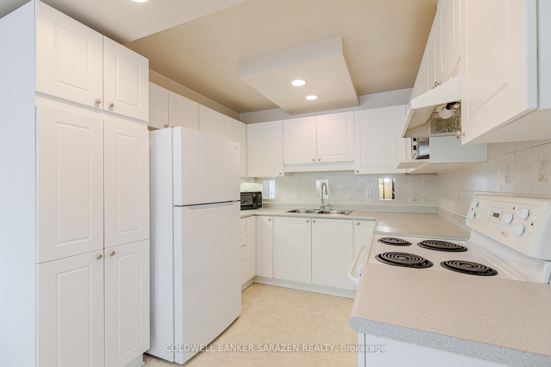 106 Costello Avenue photo 10