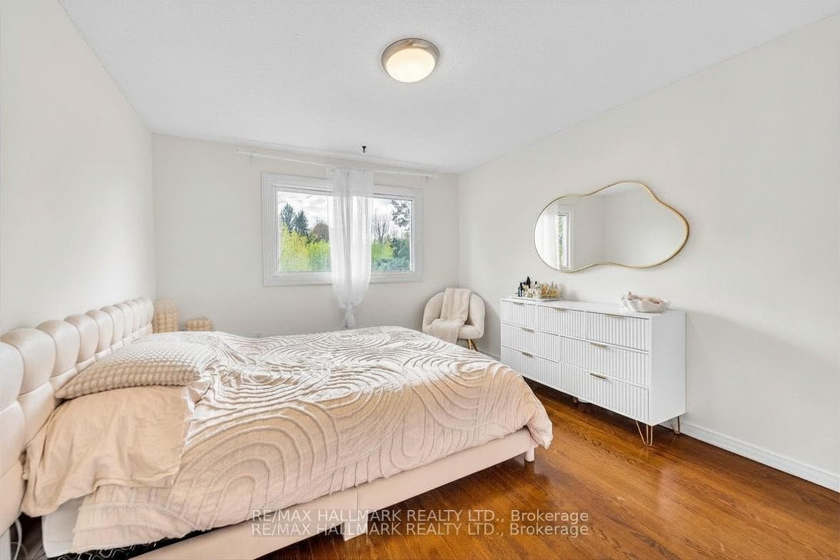 58 Alexis Road photo 25