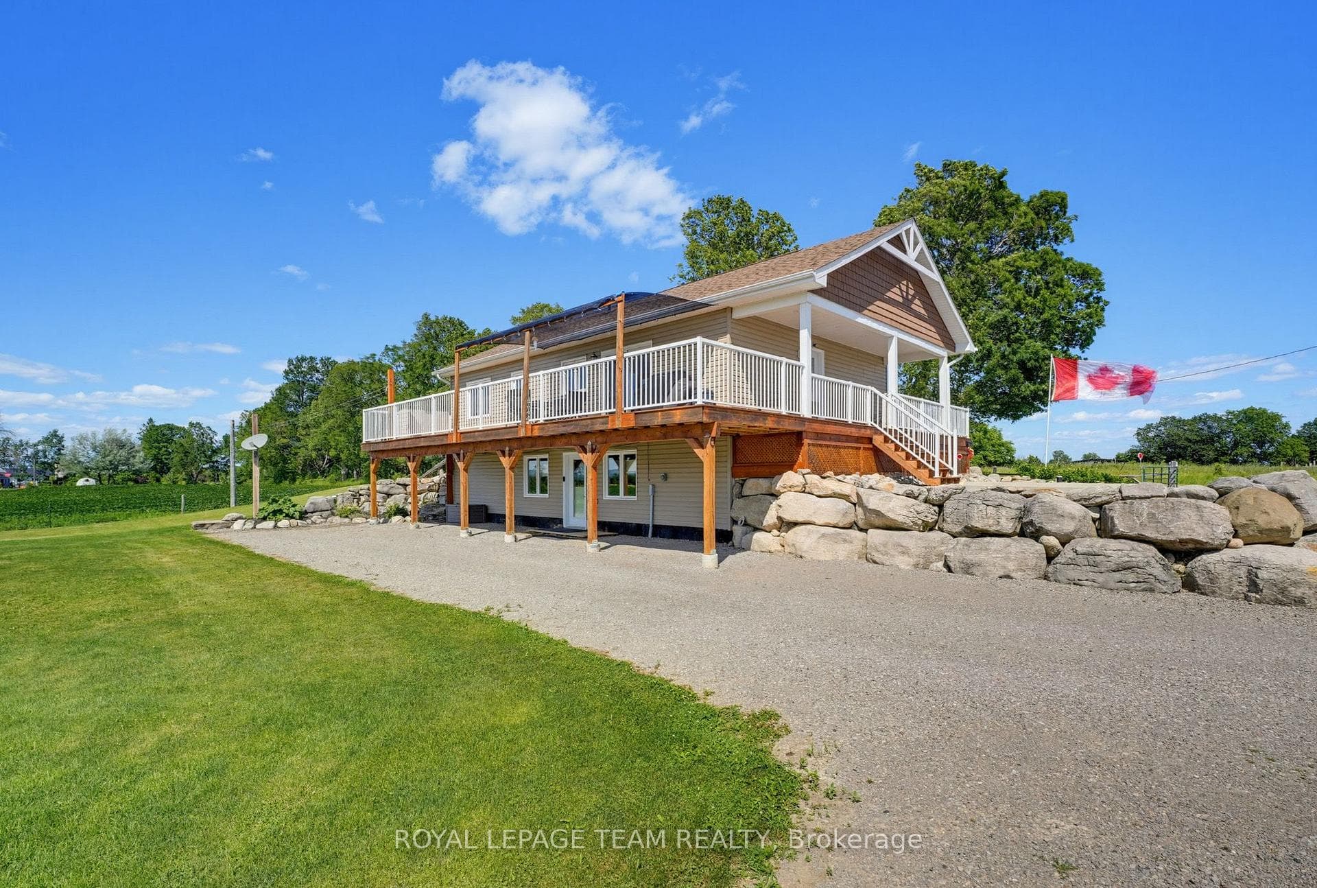 547 MALLOY Road photo 32