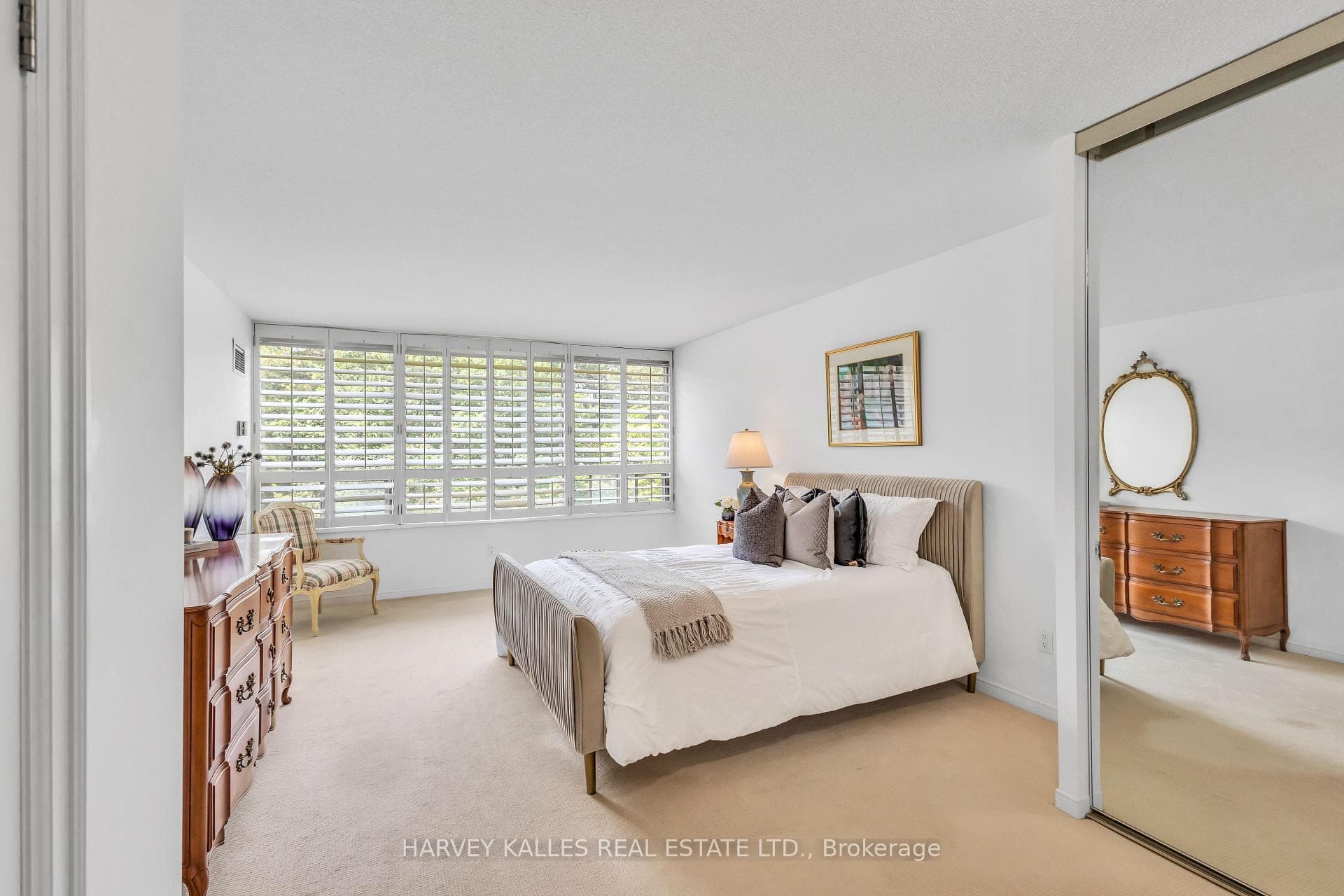 Huge Primary Bedroom