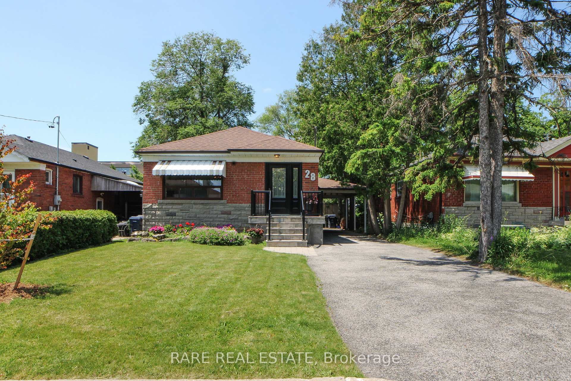 28 Burnley Avenue photo 1