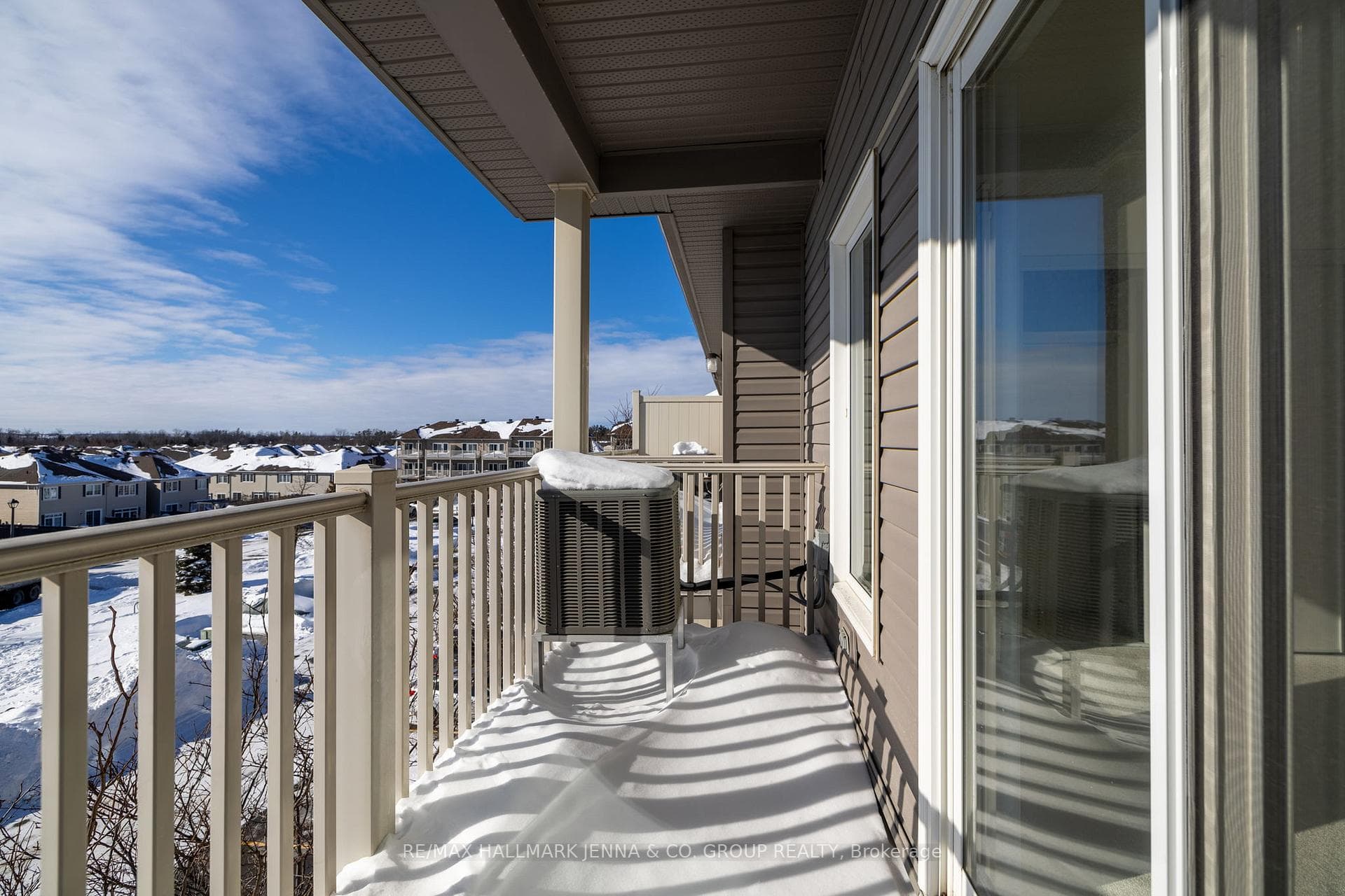 2561 Longfields Road photo 30