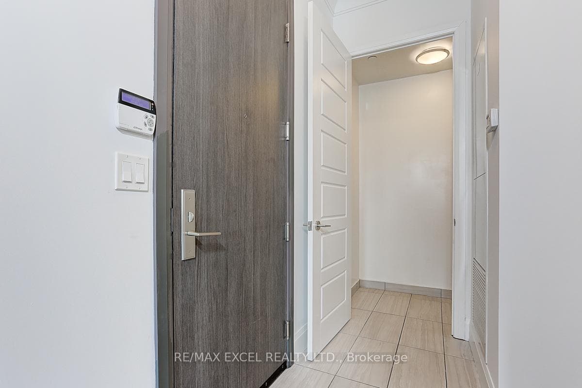 15 Water Walk Drive Unit 107 photo 4
