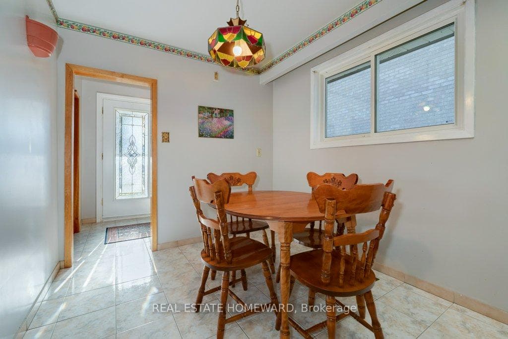 34 Pleasant View Drive photo 11
