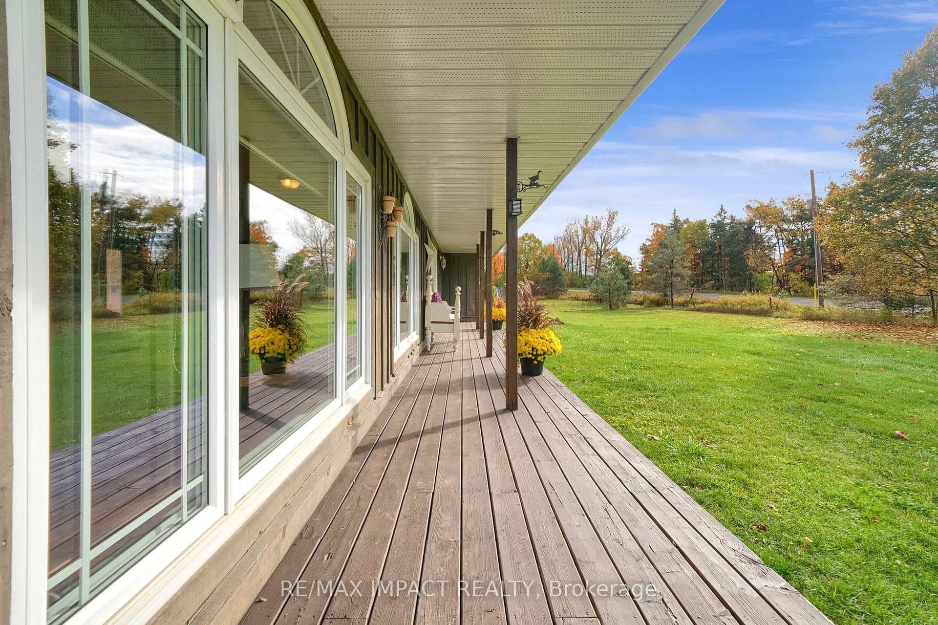 121 Whitehead Road photo 42