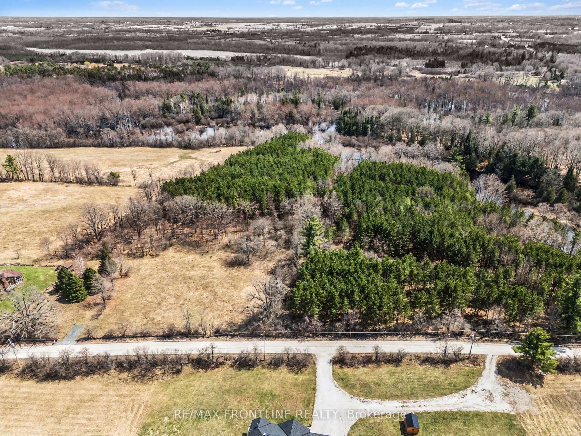 543 Mackay Line photo 9