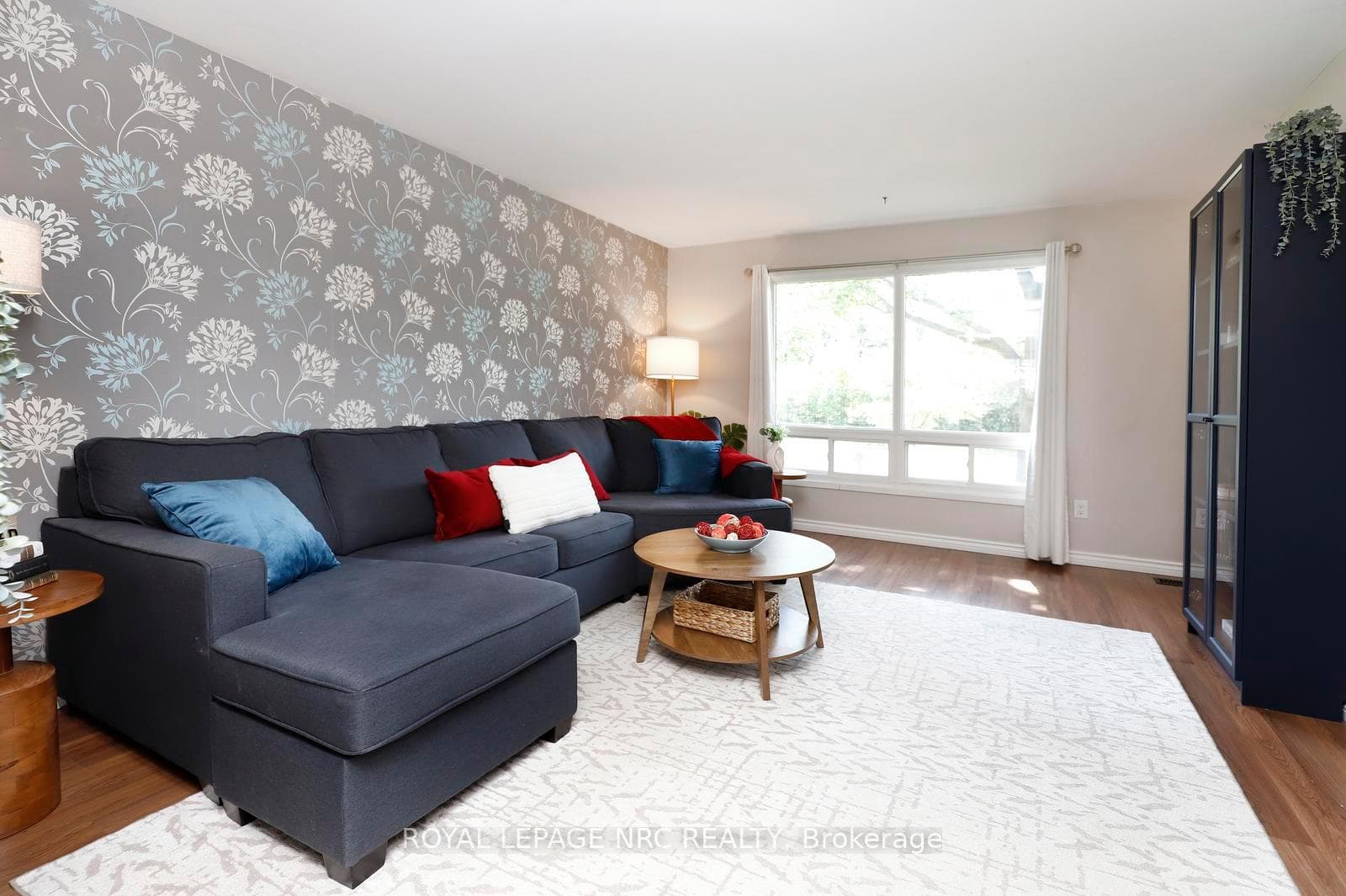 211 Lake Avenue Unit 6 photo 6