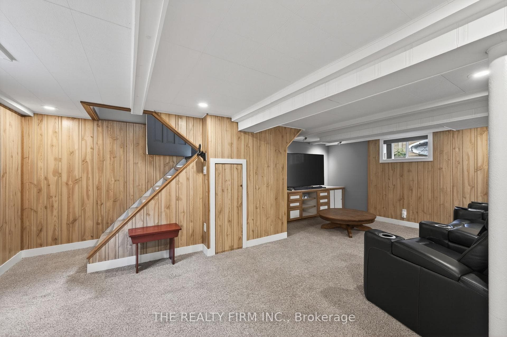 252 Edward Street photo 22