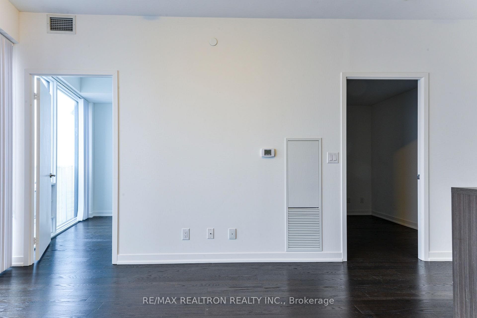 100 Harbour Street Unit 6709 photo 11