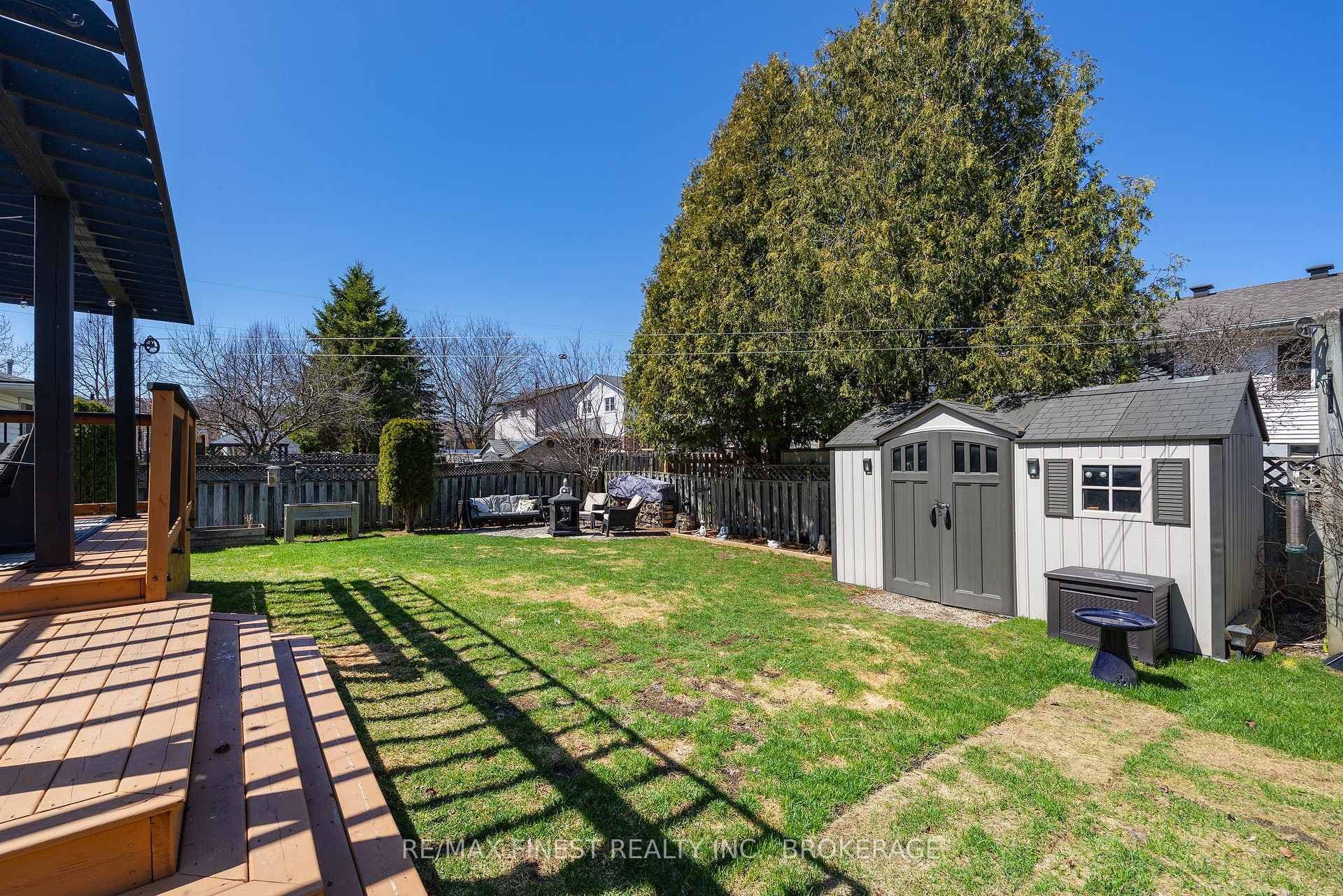 773 Davis Drive photo 33