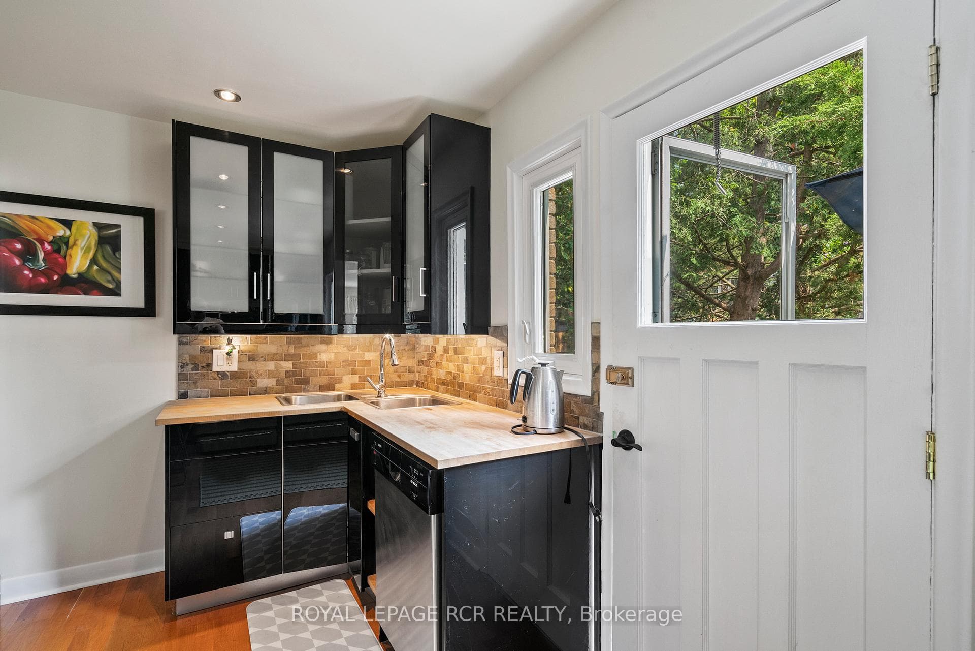 7 Kentucky Avenue photo 11