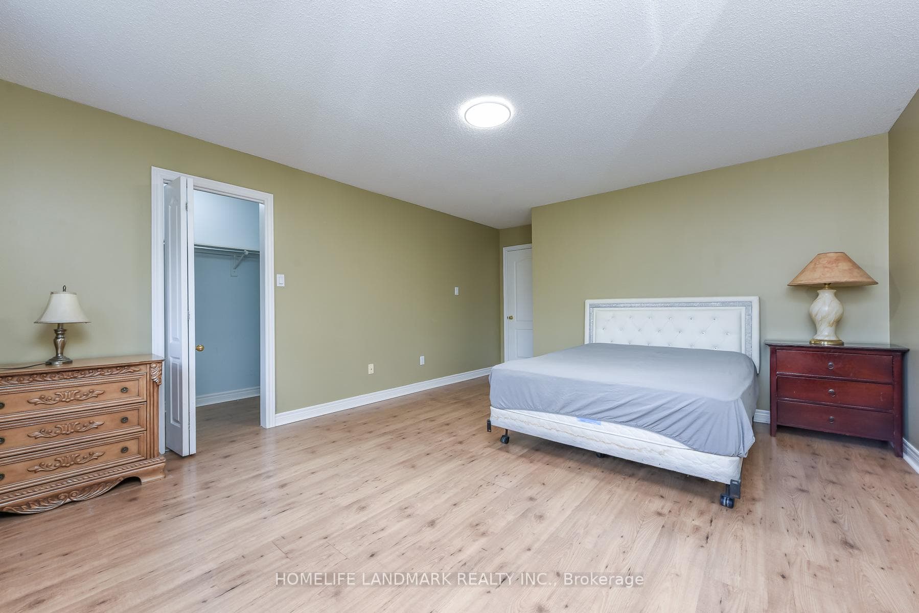 1153 Ogden Avenue photo 43